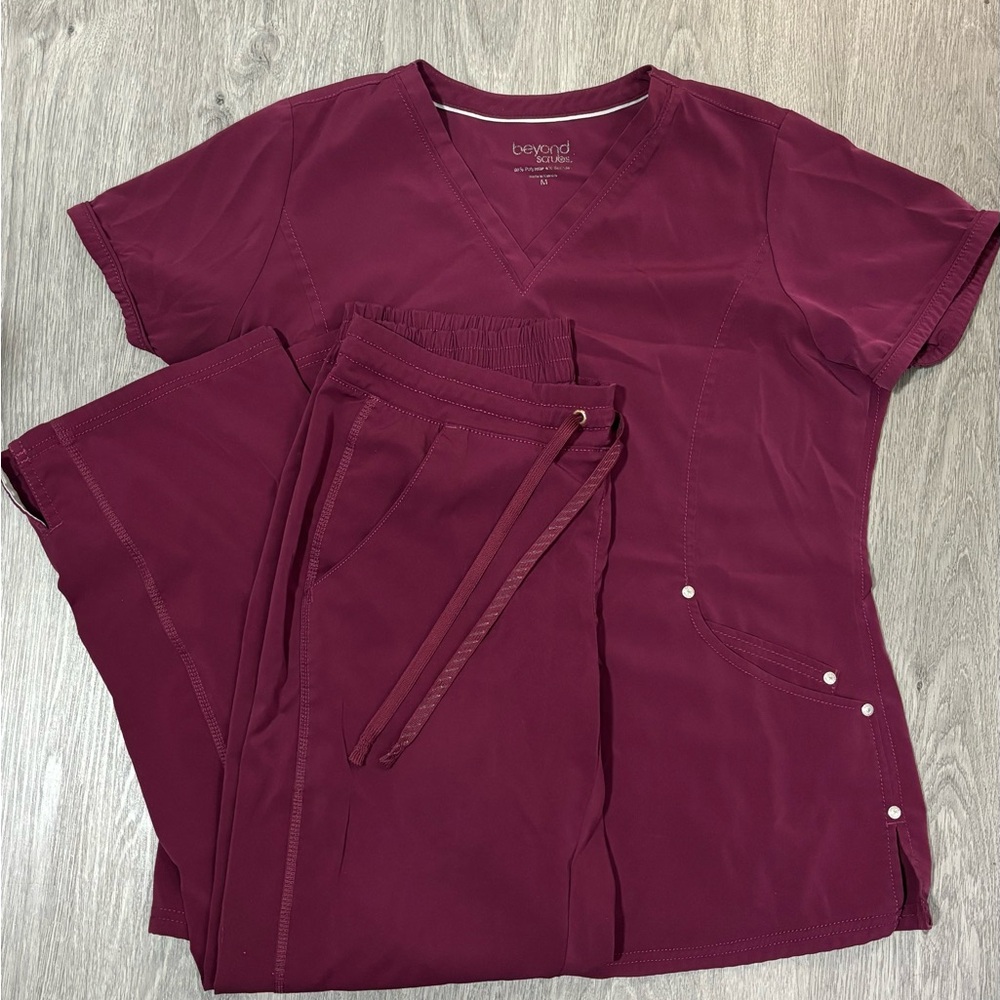 Scrubs Burgundy